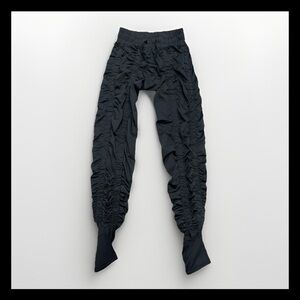 Black Ruched Stirrup Leggings - Women